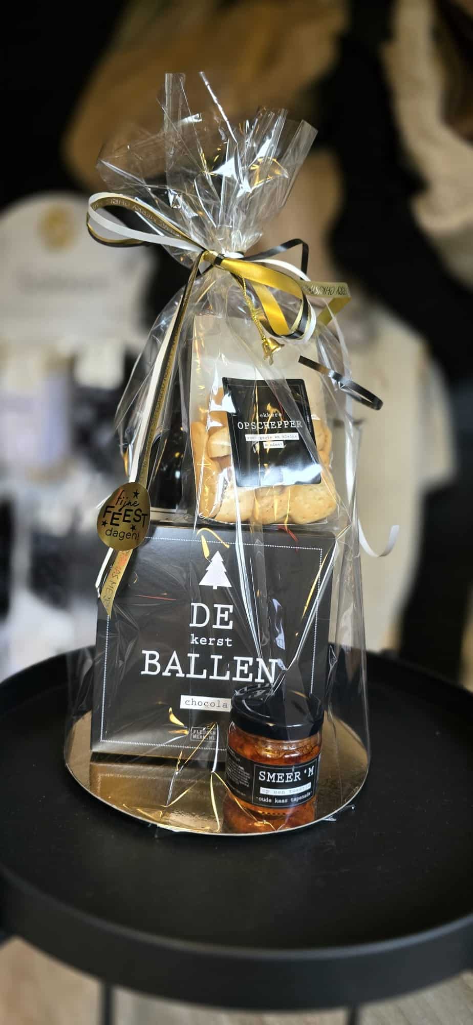 Smeer 'm op een toastje - oude kaas tapenade - Afbeelding 3